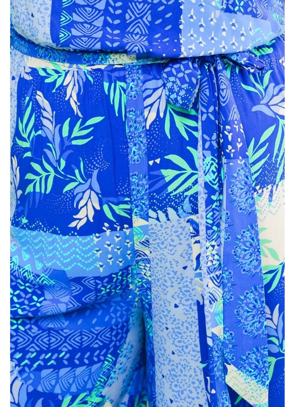 💕PLUS Flying Tomato Halter Patchwork Print Jumpsuit - Picture 9 of 10